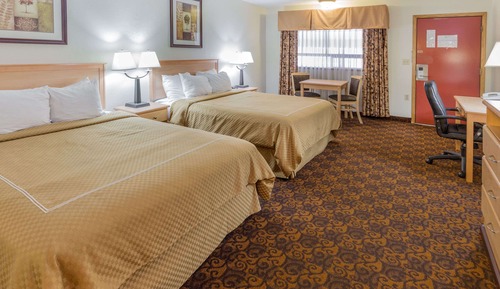 Room, 2 Queen Beds, Non Smoking (Pet-Friendly)
