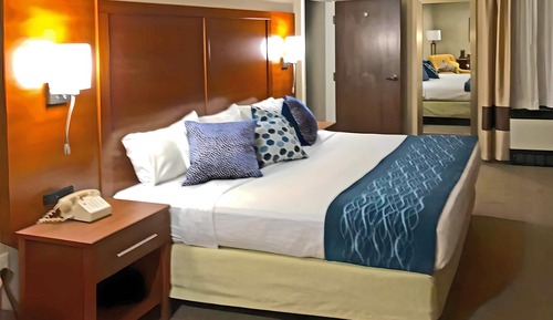 Room, 1 King Bed, Accessible, Non Smoking