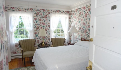 Room, 1 Queen Bed (Garden)