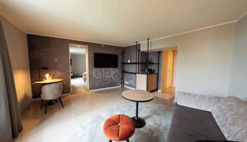 Junior Suite, 1 King Bed