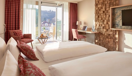Deluxe Double Room, Balcony, Park View