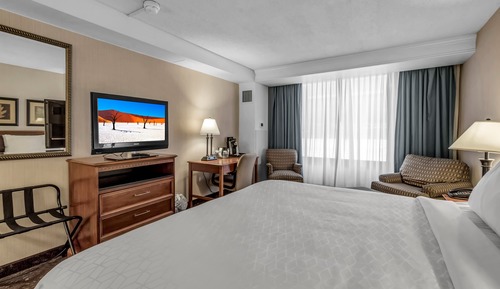Standard Room, 1 King Bed