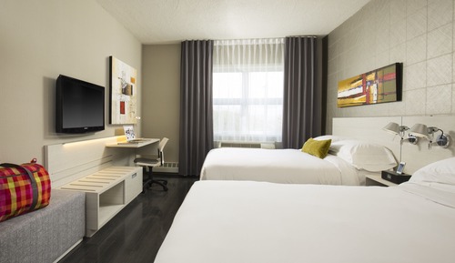 Comfort Room, 2 Queen Beds (Sépia Confort)