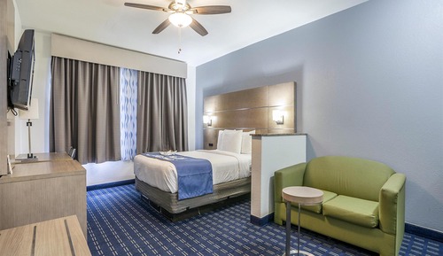 Room, 1 Queen Bed, Non Smoking (Second Floor, Interior Stairs Only)