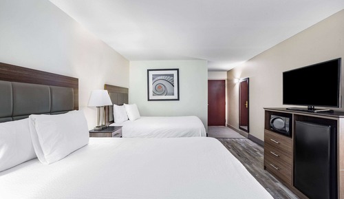 Room, 2 Queen Beds, Non Smoking