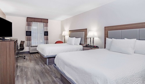 Room, 2 Queen Beds, Accessible, Non Smoking (Mobility)