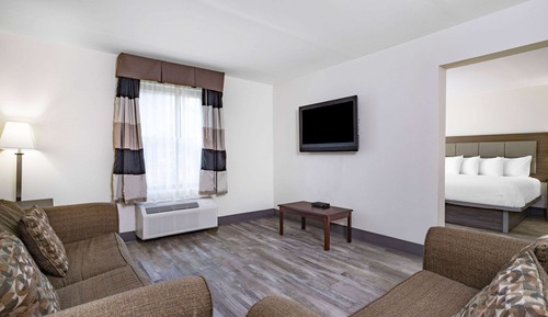 Studio Suite, 1 King Bed, Non Smoking