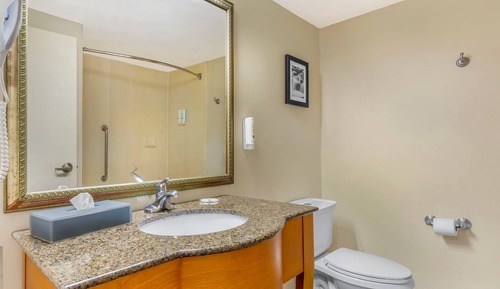 Standard Room, 2 Queen Beds, Non Smoking (Interior Corridor)