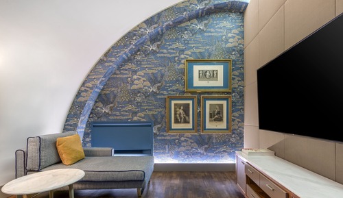Suite, 1 King Bed, Non Smoking