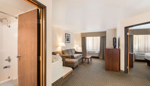 Room, Multiple Beds, Non Smoking