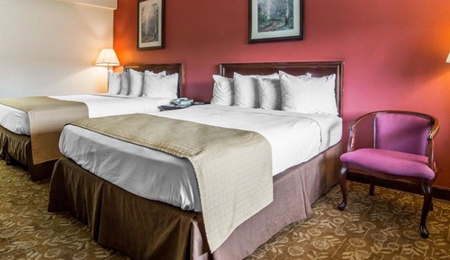 Standard Room, 2 Queen Beds, Non Smoking