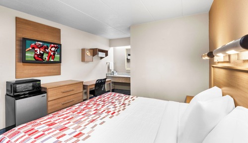 Deluxe Room, 1 King Bed (Smoke Free)