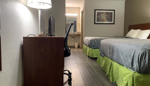 Standard Room, 2 Queen Beds, Non Smoking
