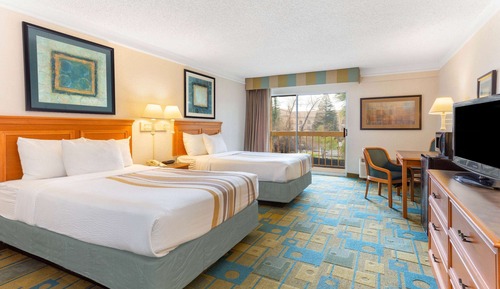 Deluxe Room, 2 Double Beds, Non Smoking