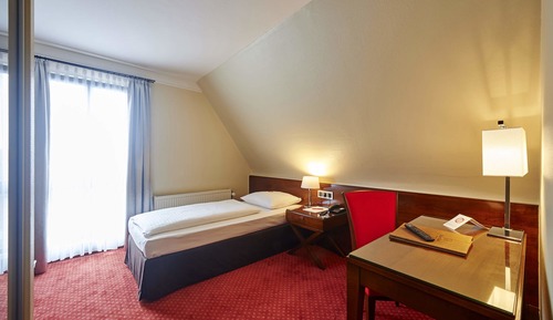 Standard Single Room