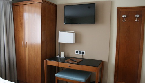 Quadruple Room, 2 Bedrooms, Non Smoking (Air Conditioning)