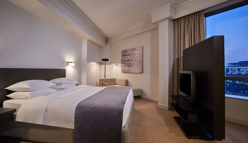 Executive Suite (Regency)
