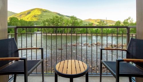 King River View Nonsmoking