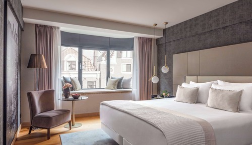 Premium Room