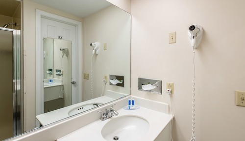 Suite King Bedroom
