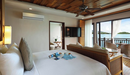Premier Suite on Water