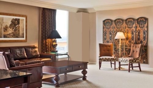 Luxury Suite, 1 King Bed, Non Smoking