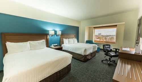 Standard Room, 2 Queen Beds, City View (High Floor)