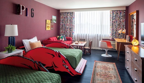 Family Room, 1 King Bed, Accessible (Roll-In Shower, Mobility)