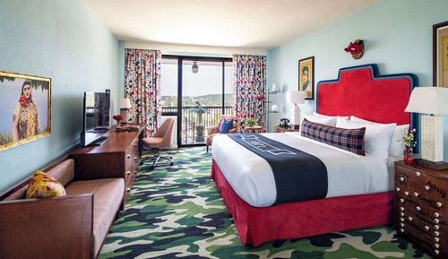 Room, 1 King Bed, Balcony