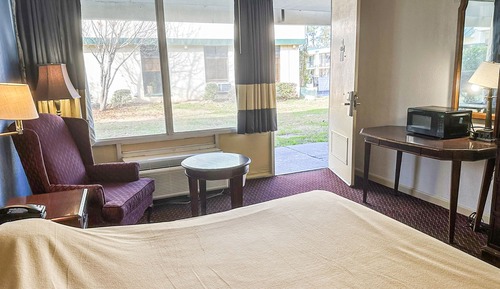 Room, 1 King Bed, Non Smoking
