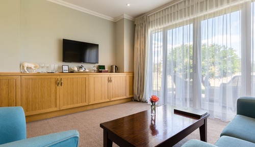 Lady Watties Junior Suite