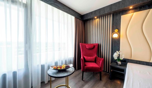 Deluxe Single Room