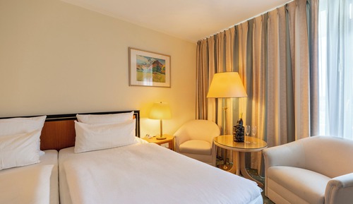 Superior Room, Garden View