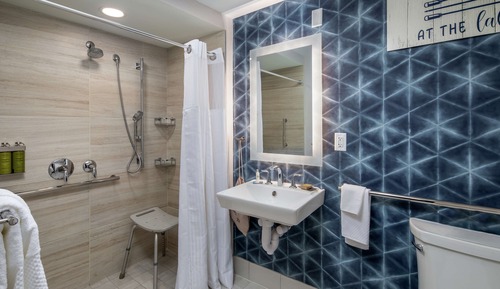 Room, 2 Queen Beds, Accessible  (Roll-In Shower, Mobility & Hearing)