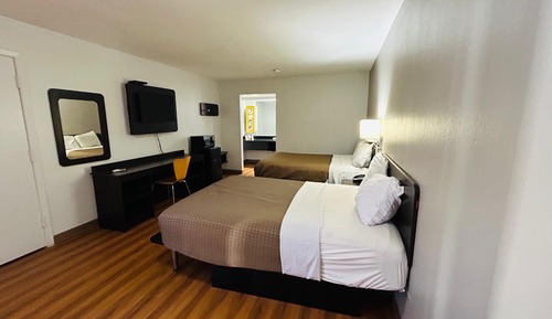 Room, 2 Double Beds, Smoking