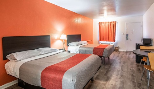Deluxe Room, 2 Double Beds, Non Smoking, Refrigerator & Microwave