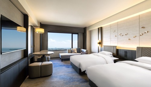 Club Twin Room, Non Smoking (Deluxe)
