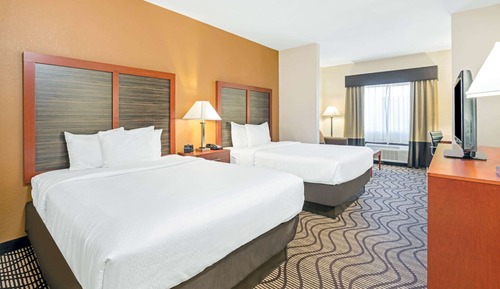 Deluxe Suite, 2 Queen Beds, Non Smoking