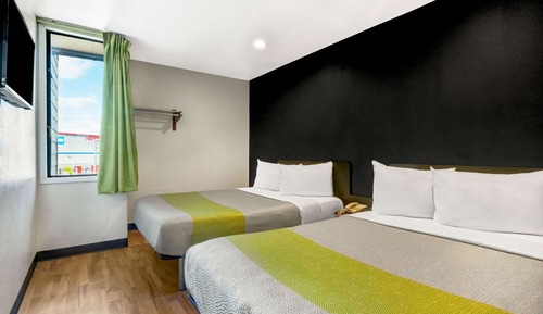 Deluxe Room, 2 Double Beds, Non Smoking, Kitchenette