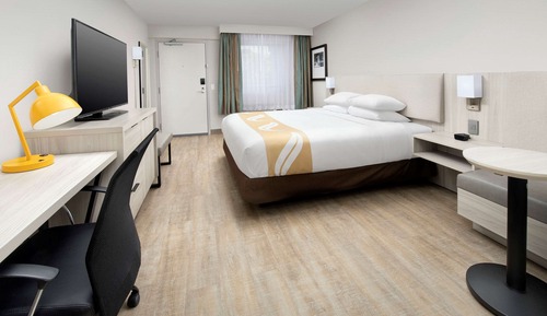 Standard Room, 1 King Bed, Non Smoking