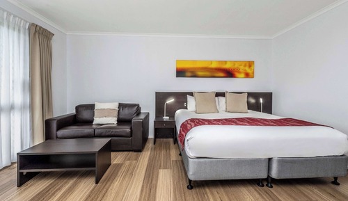 Deluxe Room, 1 King Bed