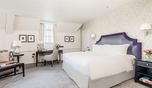 Club Junior Suite