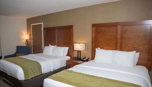 Standard Room, 2 Queen Beds, Non Smoking