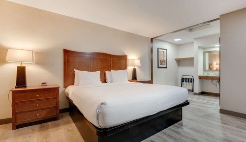 Suite, Multiple Beds, Non Smoking