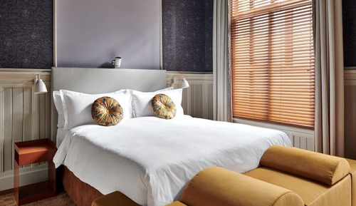 Suite (Van Gogh Museum Suite)