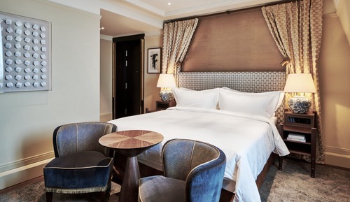 Premium Room (Deluxe)