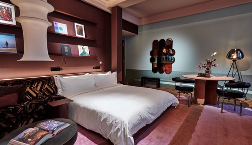 Suite (The Media Nanny Suite)