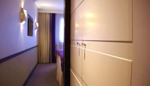 Classic Twin Room