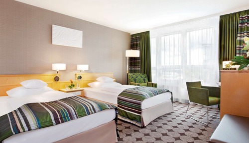 Family Room, 2 Double Beds, Connecting Rooms
