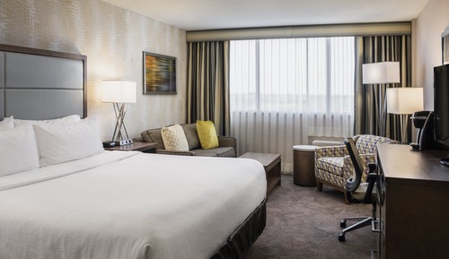 Standard Room, 1 King Bed with Sofa bed (High Floor)